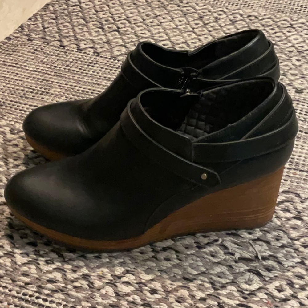 Dr. Scholl's Black Wedge Booties